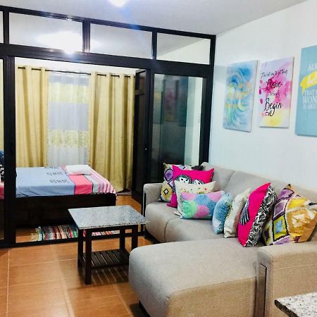 En Gee'S Crib Appartement Cagayan de Oro Buitenkant foto