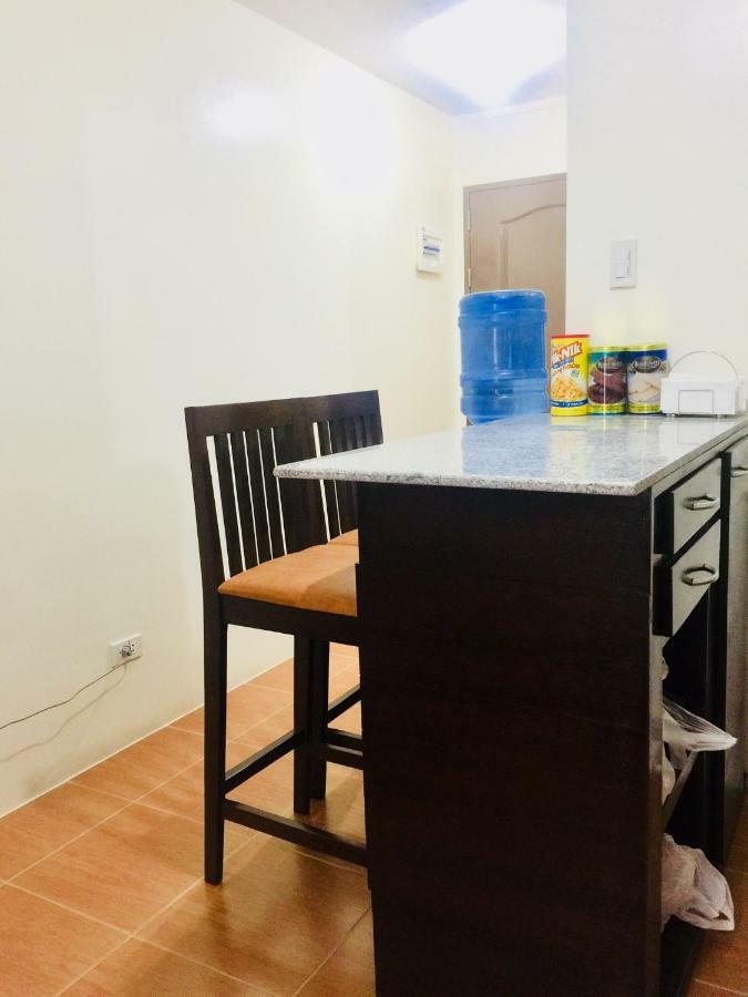 En Gee'S Crib Appartement Cagayan de Oro Buitenkant foto