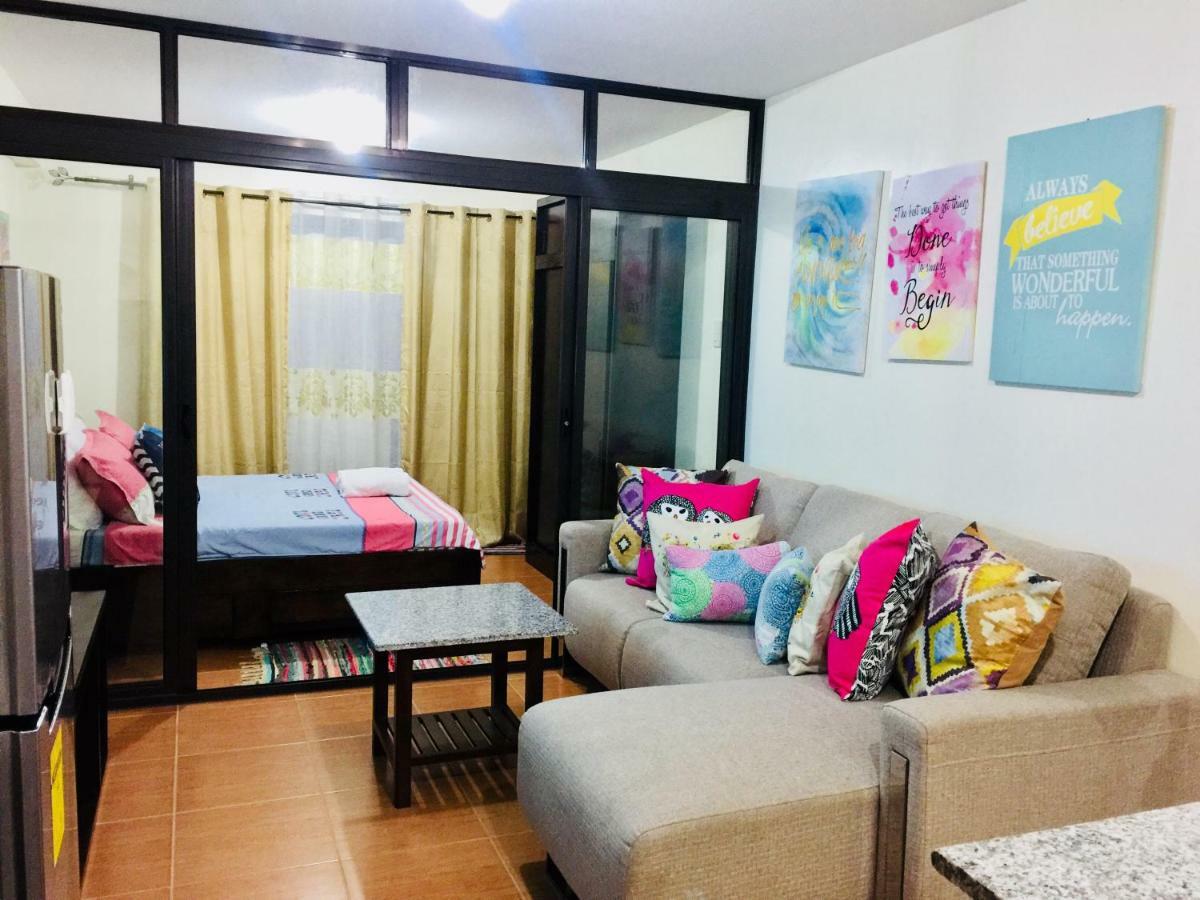 En Gee'S Crib Appartement Cagayan de Oro Buitenkant foto