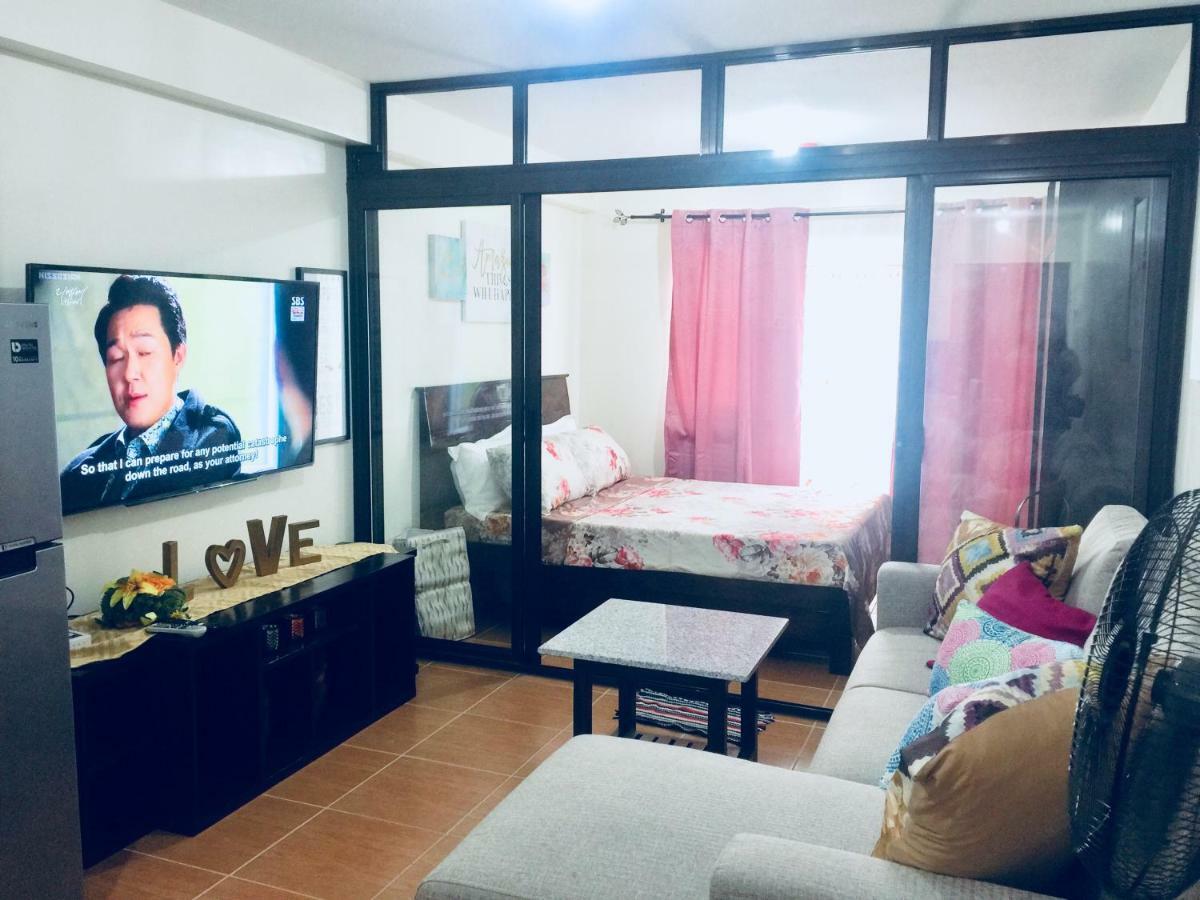 En Gee'S Crib Appartement Cagayan de Oro Buitenkant foto